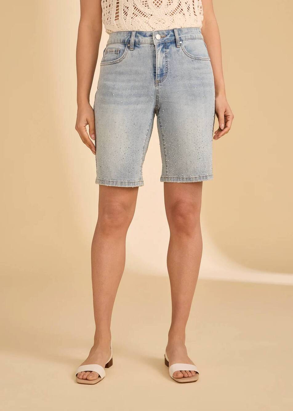 NEW FDJ olivia bermuda shorts in indigo blue